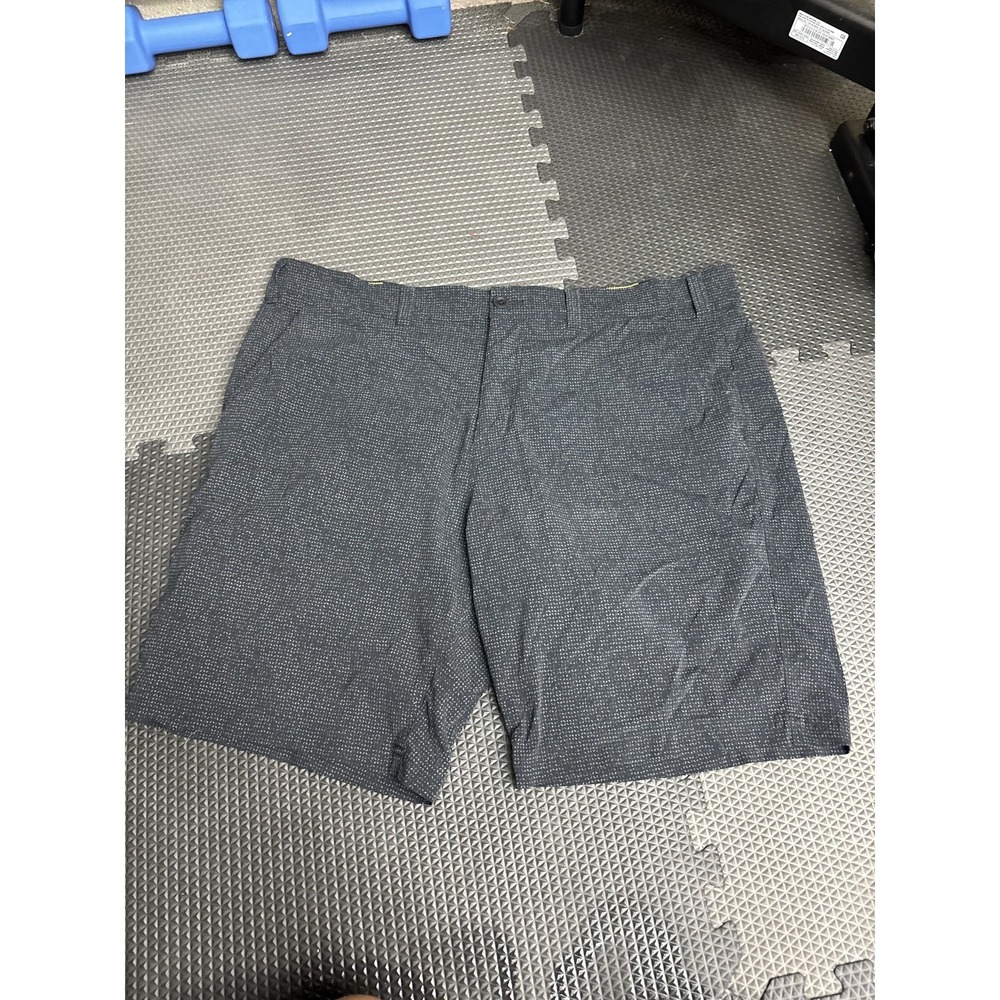 Eddie Bauer TRAVEX Men's Shorts Size 40 Gray Speckled Performance Stretch